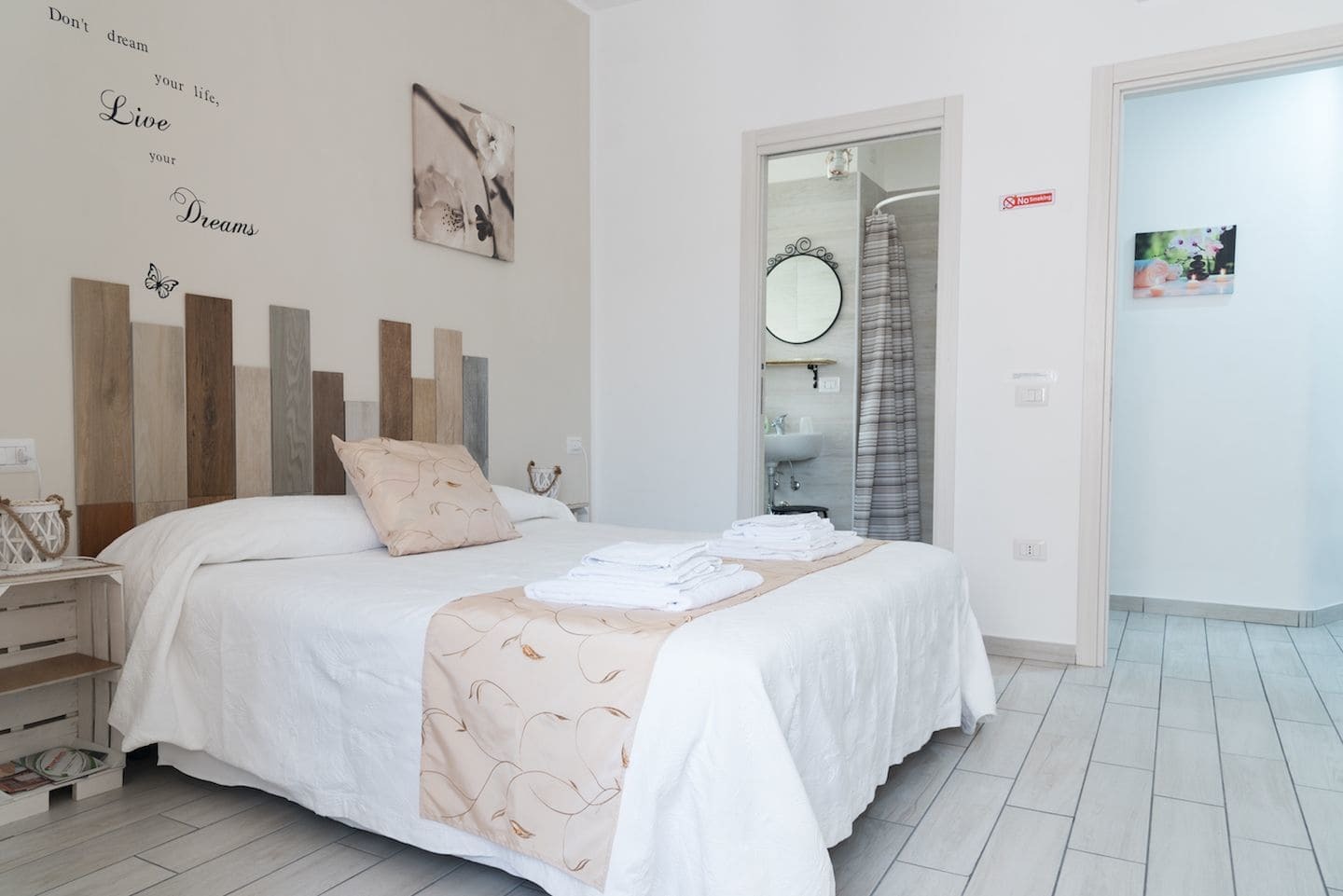 Bed and Breakfast Il Frangipane Formia Exterior foto
